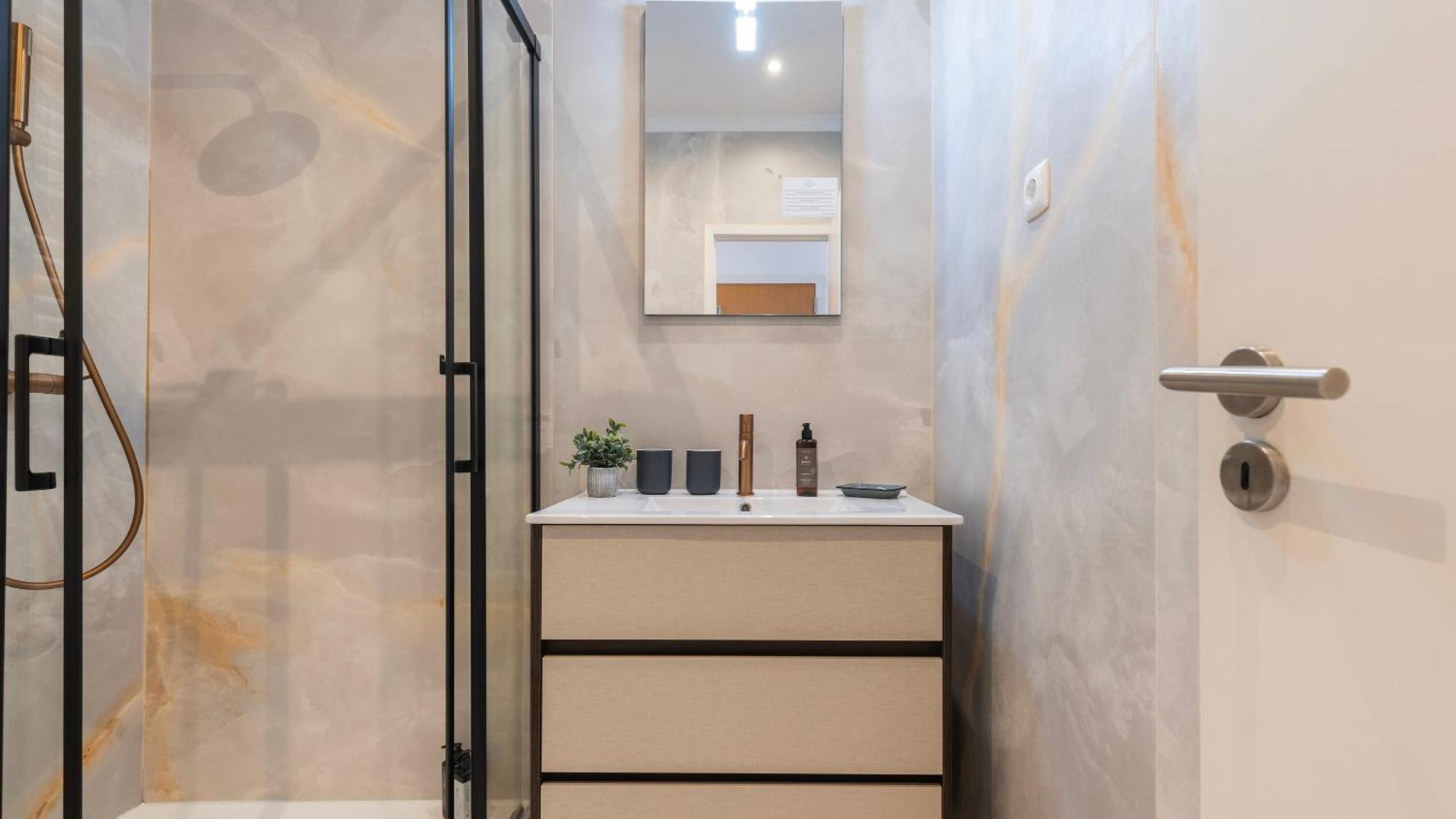 Sunny Design Apt In Praca Das Flores By Lovelystay Lisboa Εξωτερικό φωτογραφία